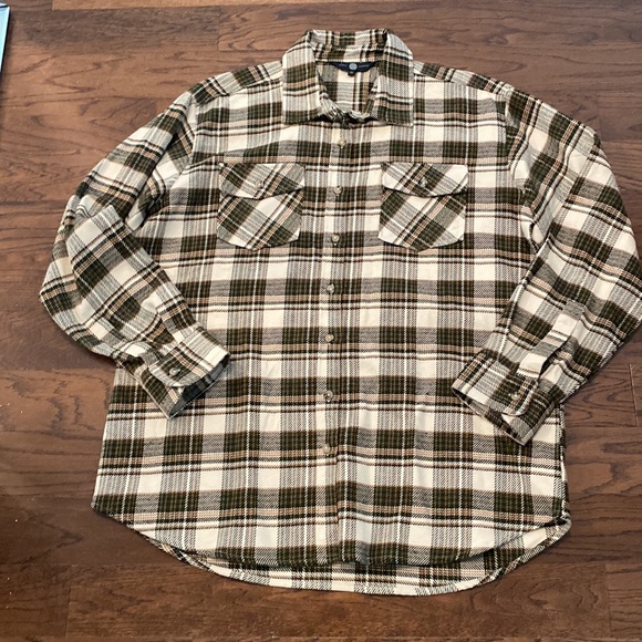 Hart sport casual Other - HART SPORT CASUAL - Flannel plaid shirt green/cream/brown soft cotton size 3X